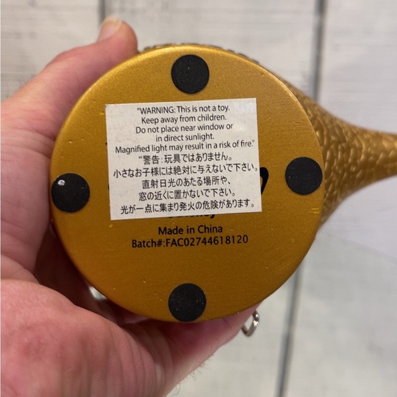 EC - Disney Aladdin Musical Snow Globe - Picture 5 of 6